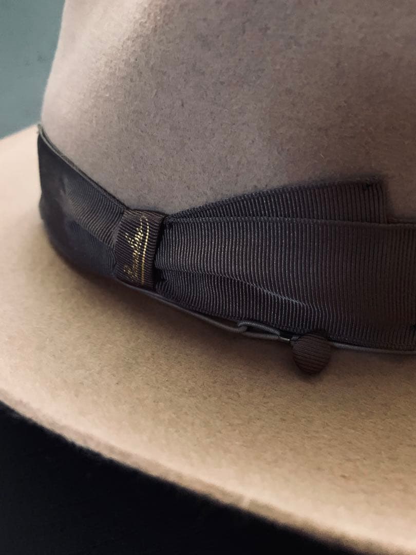 名門Borsalino クラシカルな名型　極上のラザートモデル　¥7万程