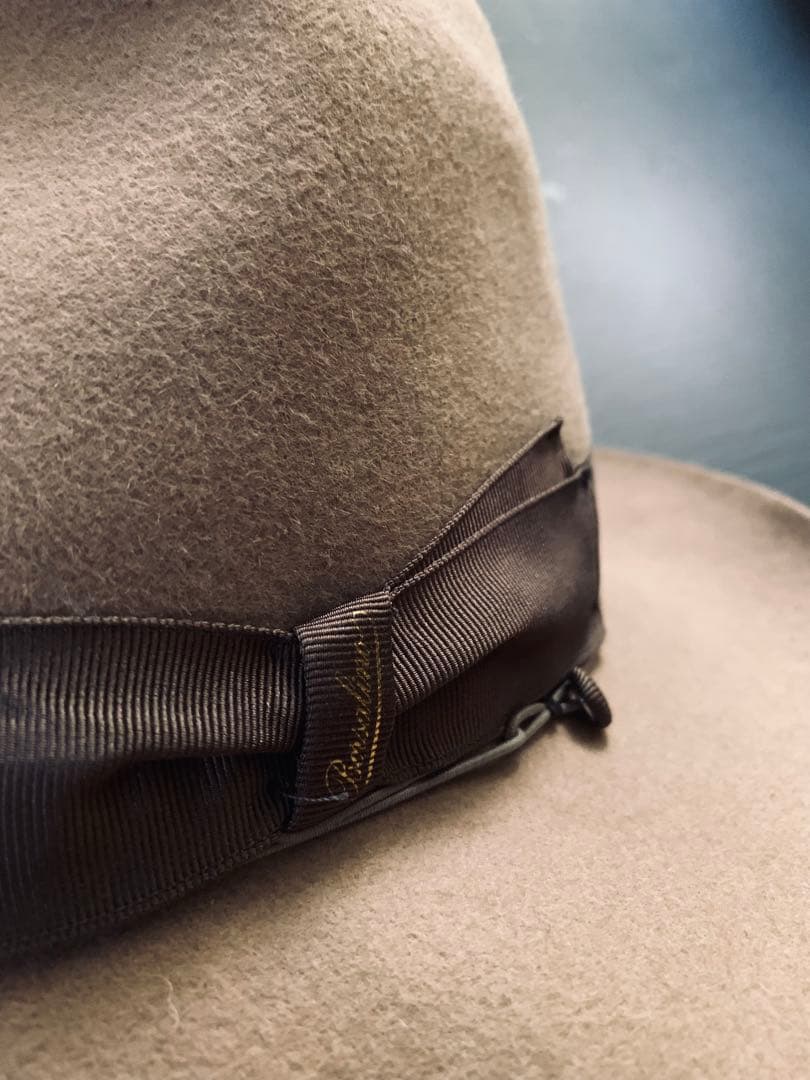 名門Borsalino クラシカルな名型　極上のラザートモデル　¥7万程