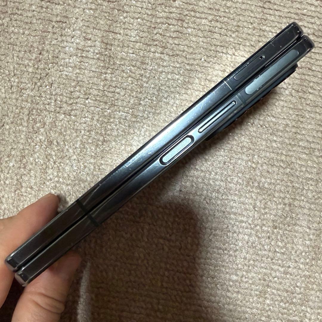 Samsung Galaxy Z Fold4 国内版 au SIMフリー