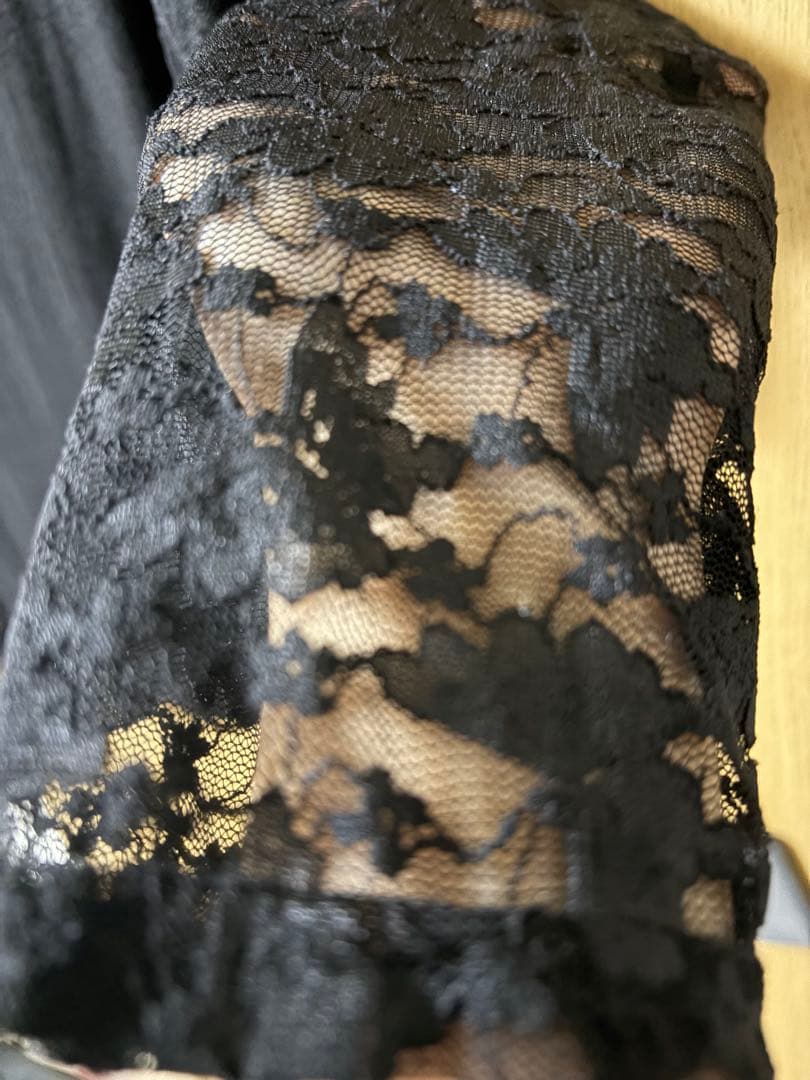 【明日15時迄お値下げ】h.NAOTO Blood 黒 レース袖 カットソー