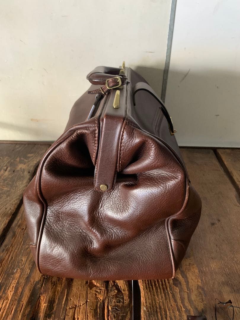 土屋鞄　ボストンパック　レザー　鍵付き