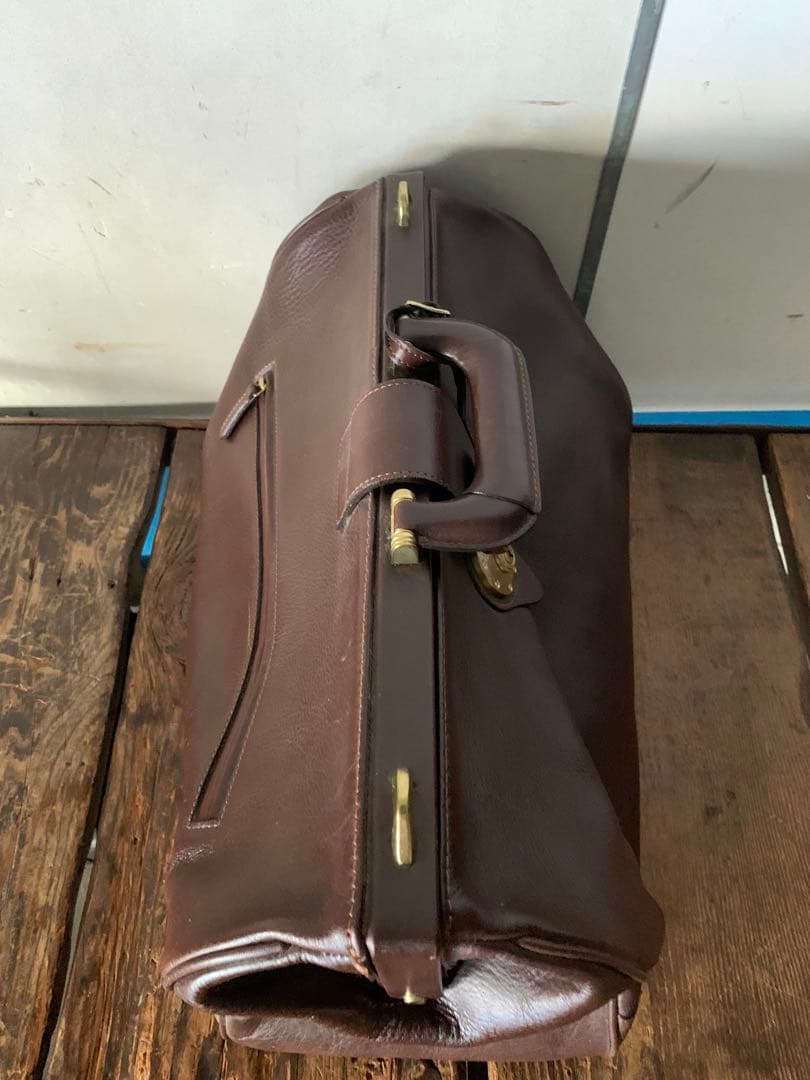 土屋鞄　ボストンパック　レザー　鍵付き