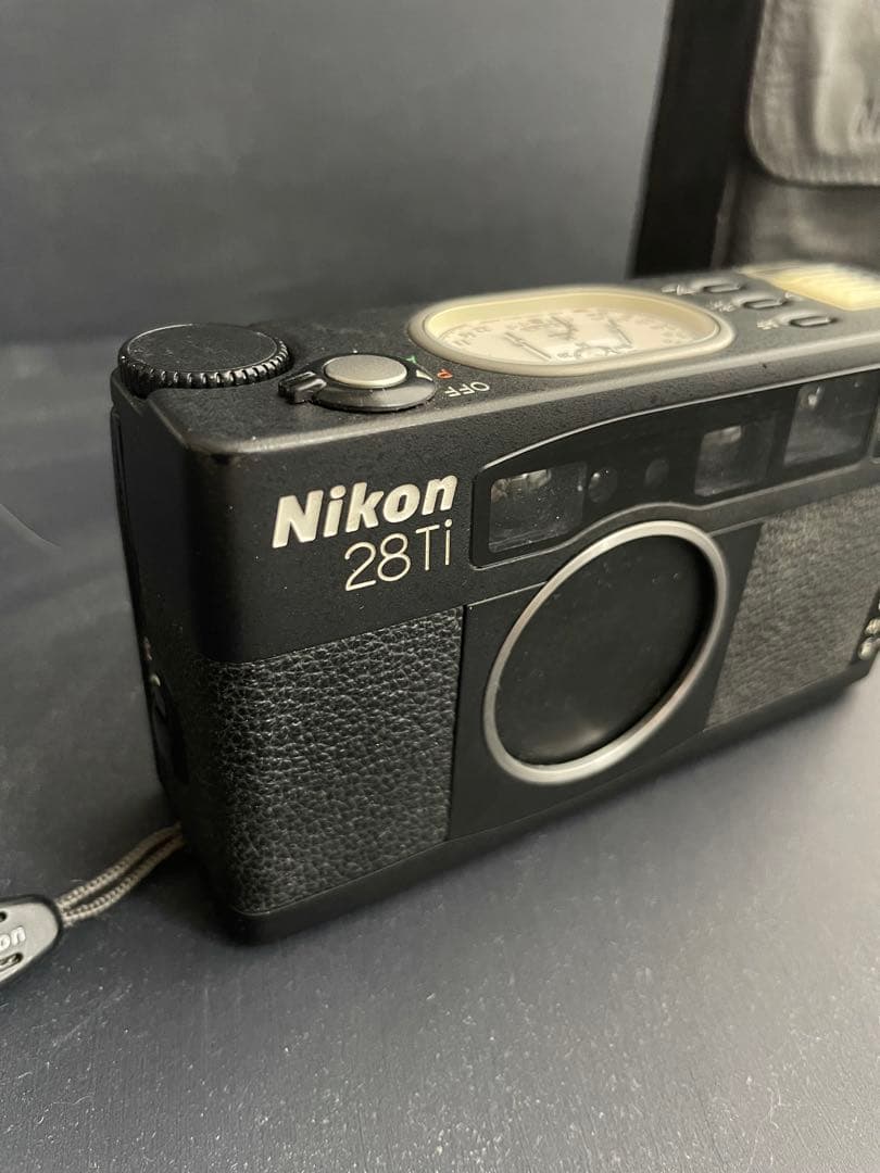 Nikon 28Ti フィルムカメラ