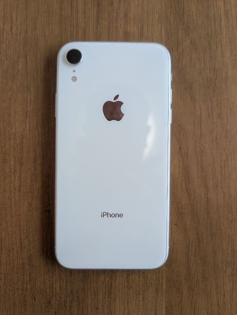 Apple iPhone XR ホワイト 本体 64GB　箱付属付き