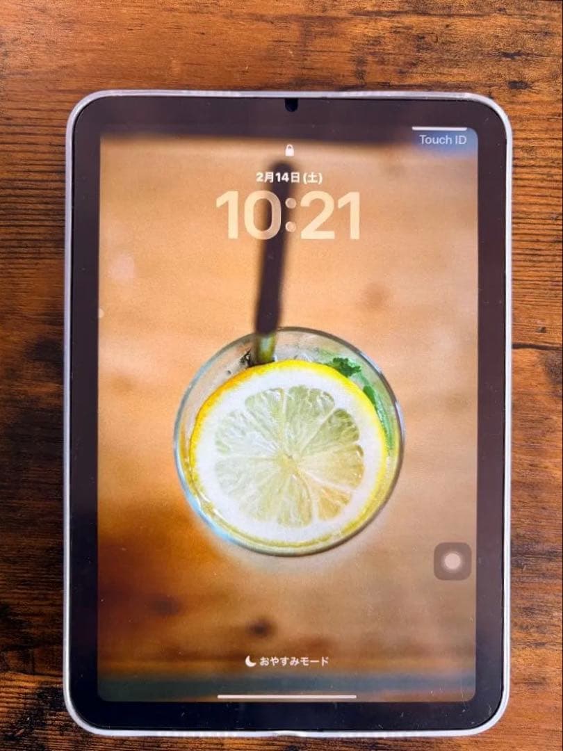 Apple iPad mini 6. 　Wi-Fi+ Cellular