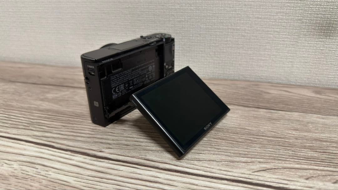 SONY　DSC-RX100M3　 コンパクトデジタルカメラ