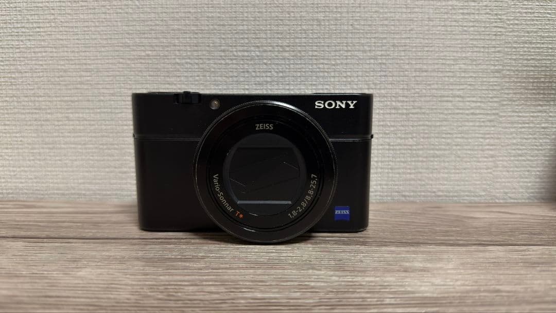 SONY　DSC-RX100M3　 コンパクトデジタルカメラ