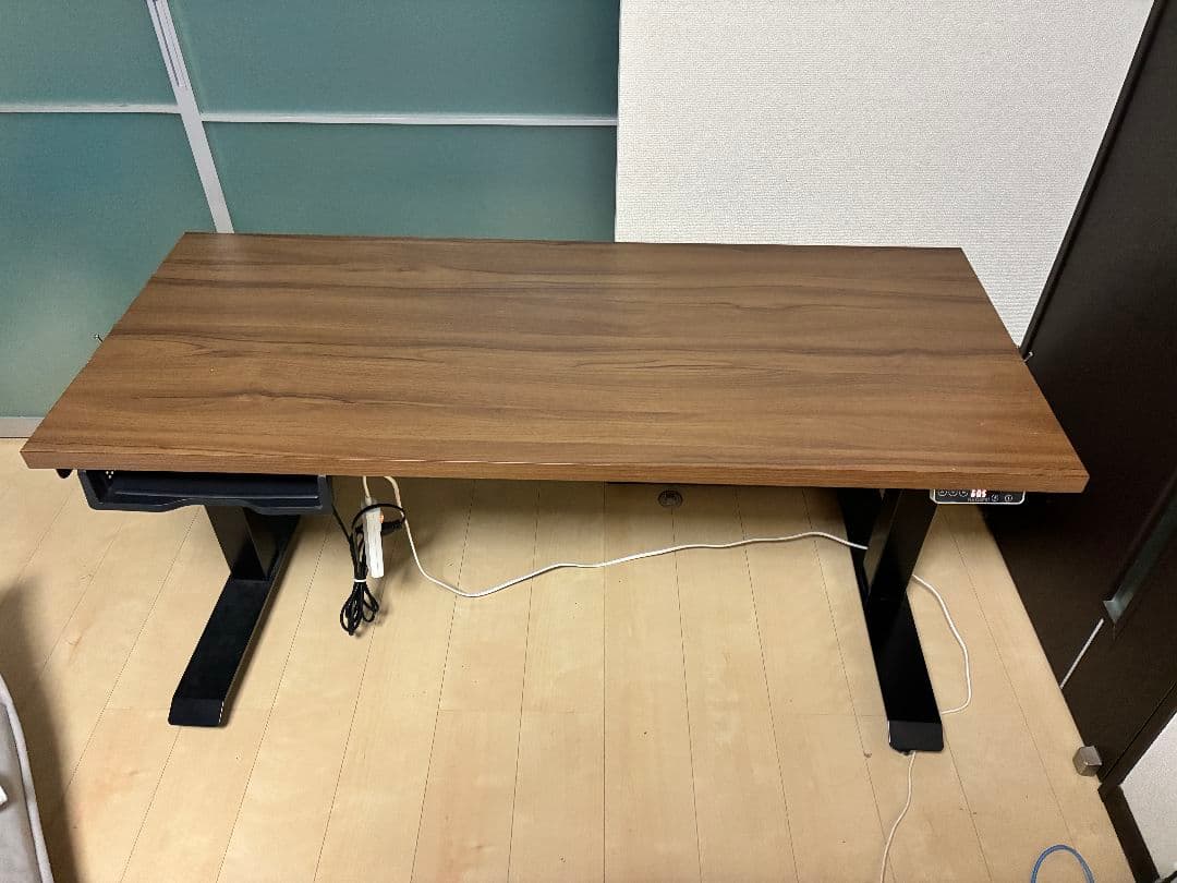 送料込み 天板付きFlexispot E7