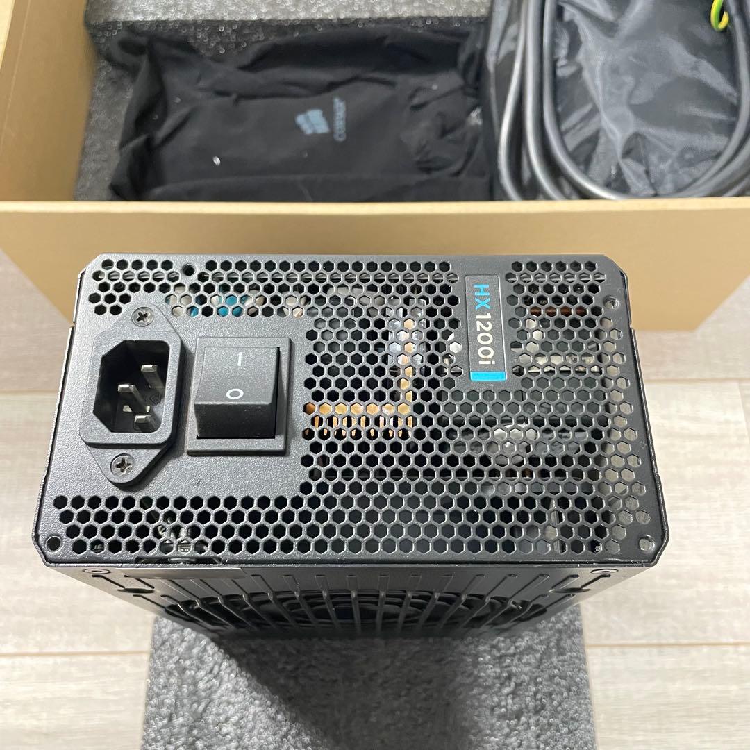 CORSAIR HX1200i 1200W 電源ユニット