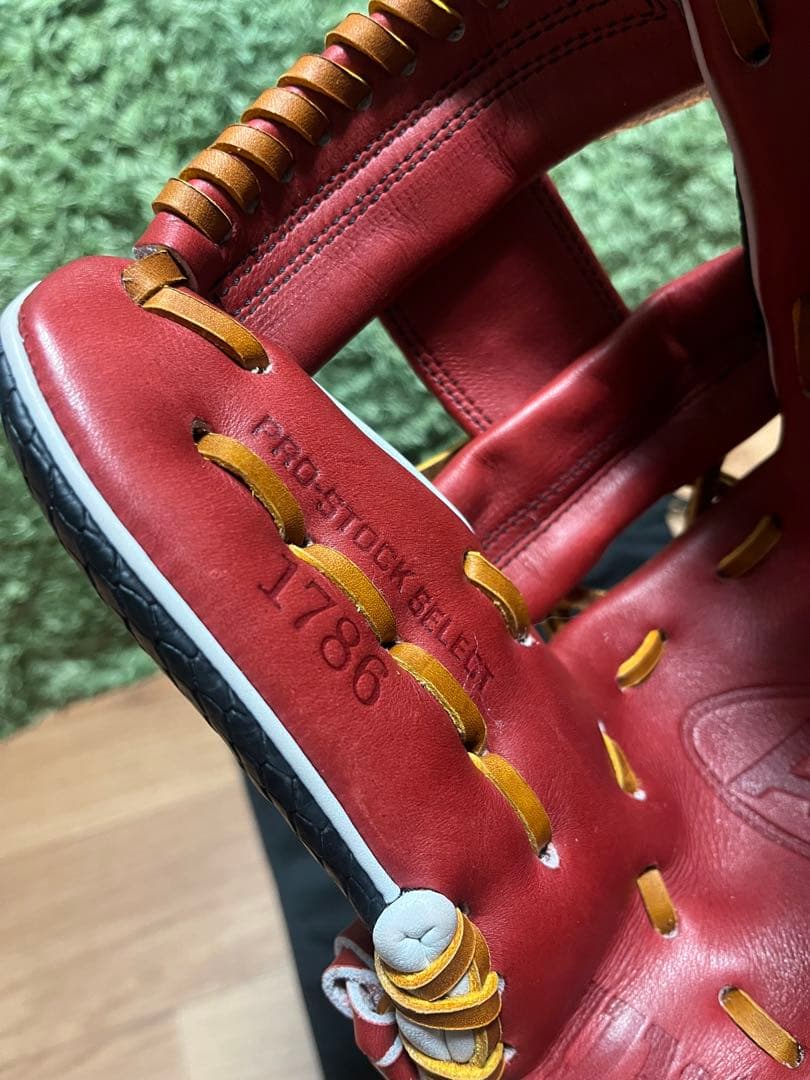 美品限定品Wilson A2K 1786 硬式内野手用グラブ ブラック×ブリック