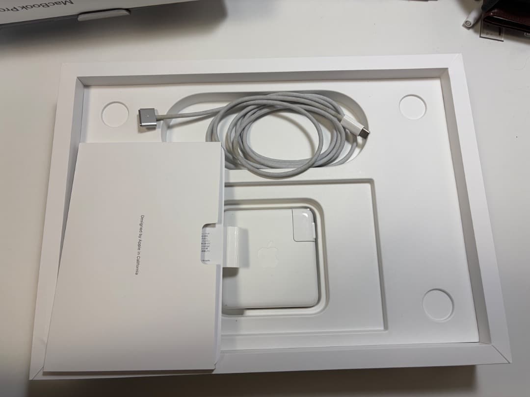 MacBook Pro M1Pro 14 32GB メモリ 512GB US