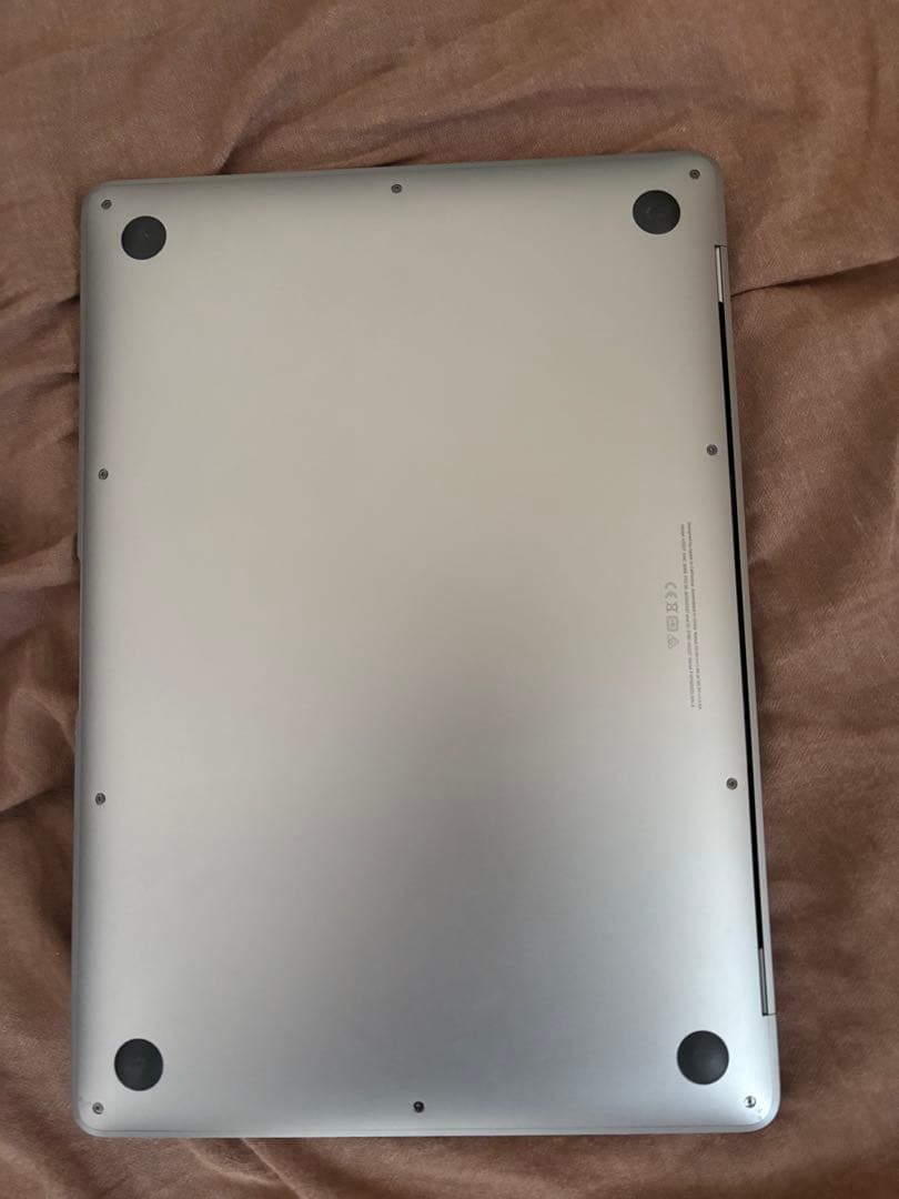 MacBook Air M1（2020モデル）13インチ 8GB 512GB