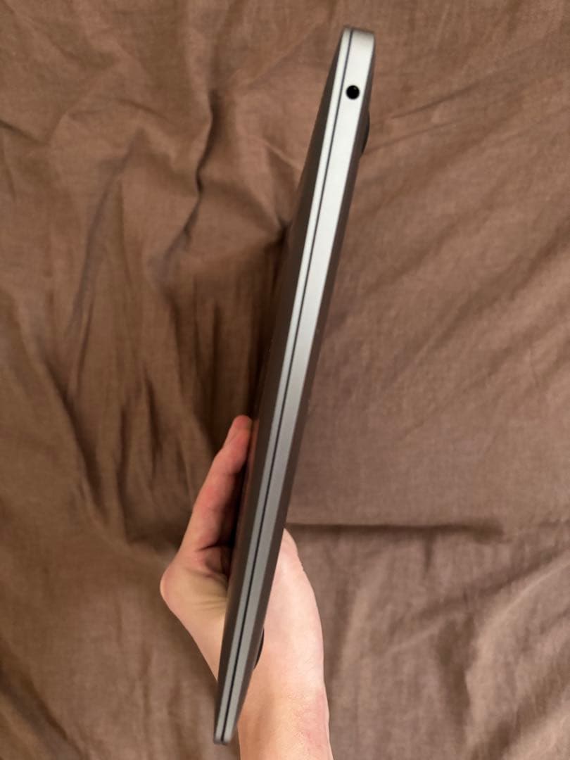 MacBook Air M1（2020モデル）13インチ 8GB 512GB