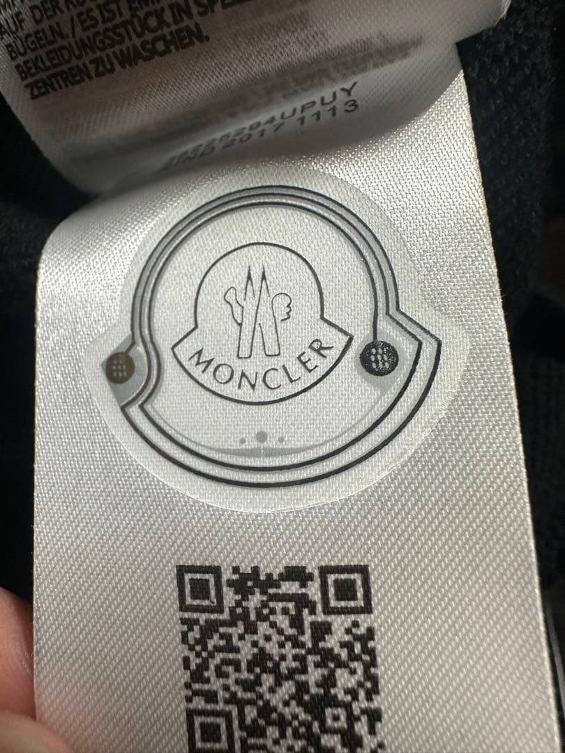 MONCLER ブラック スウェット トレーナー