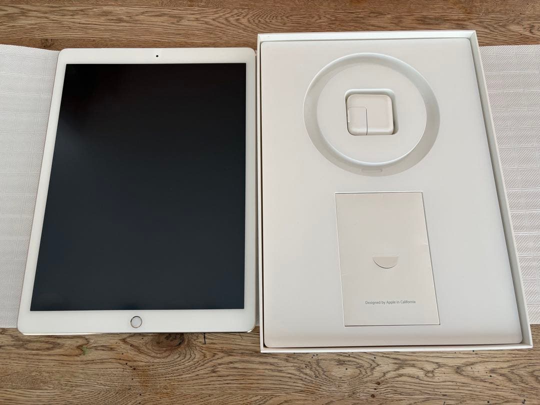 iPad Pro(第一世代/Wi-Fi+Cellular/ゴールド) 、その他