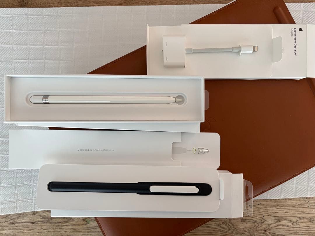 iPad Pro(第一世代/Wi-Fi+Cellular/ゴールド) 、その他