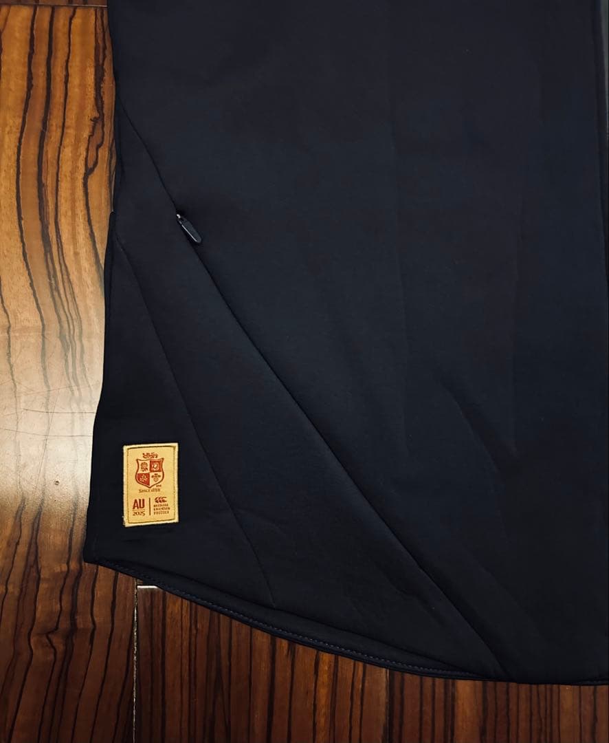 British & Irish Lions 2025 エベレストフーディー M