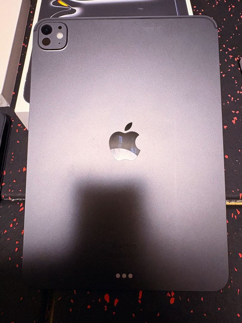 【美品】iPad Pro 11インチ　M4チップ　256GB 3点セット