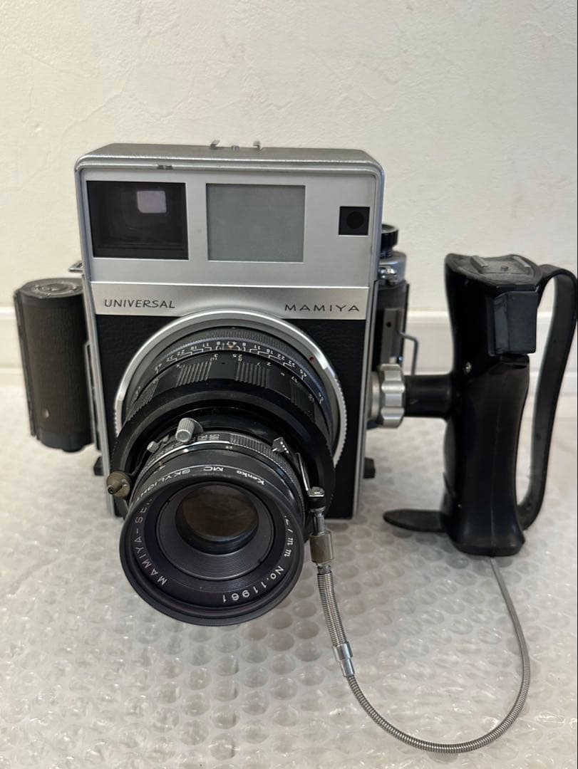 マミヤ MAMIYA UNIVERSAL PRESS レンズ付き