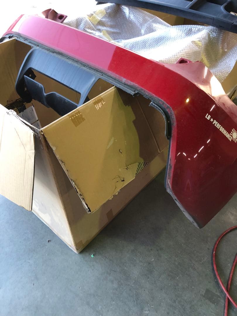 さ*)様 TOYOTA ZN6 86 純正リアバンパー　HKSスポイラー