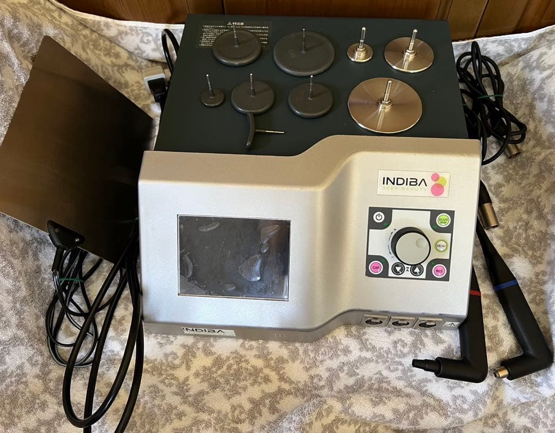 INDIBA ER-42 美容機器 ハイビタリオン美顔器付