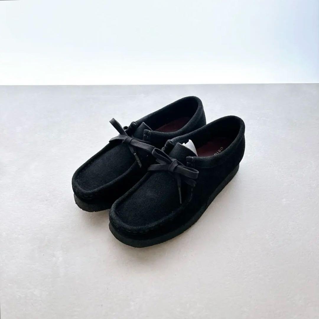 クラークス　ワラビー　ブラックスエード　23.5