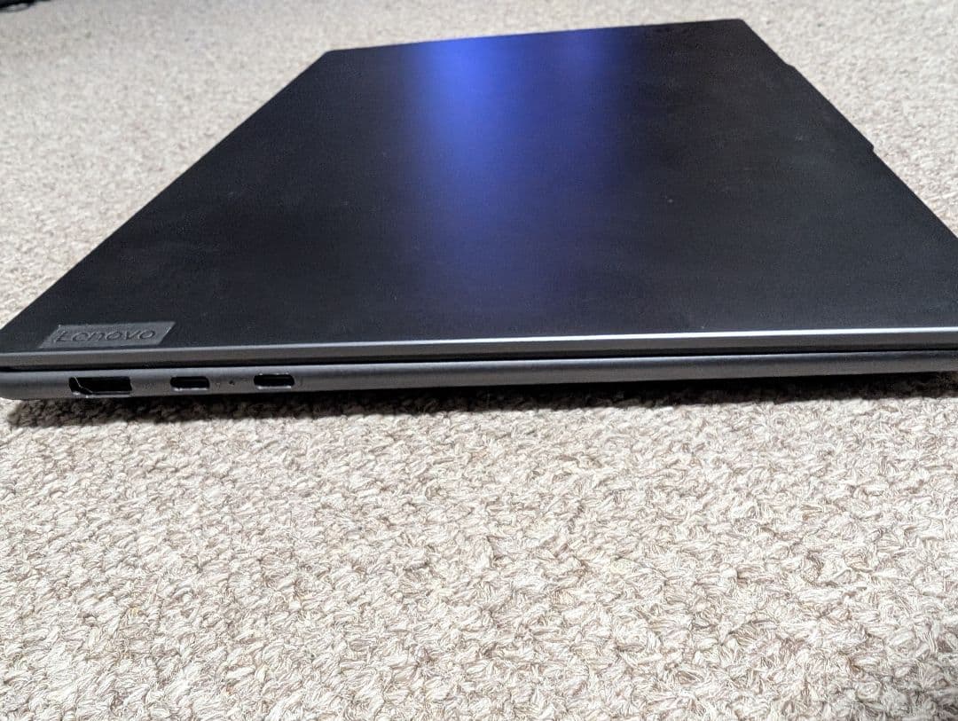 Lenovo Yoga Pro 7i Gen 8 14型 ノートPC 本体