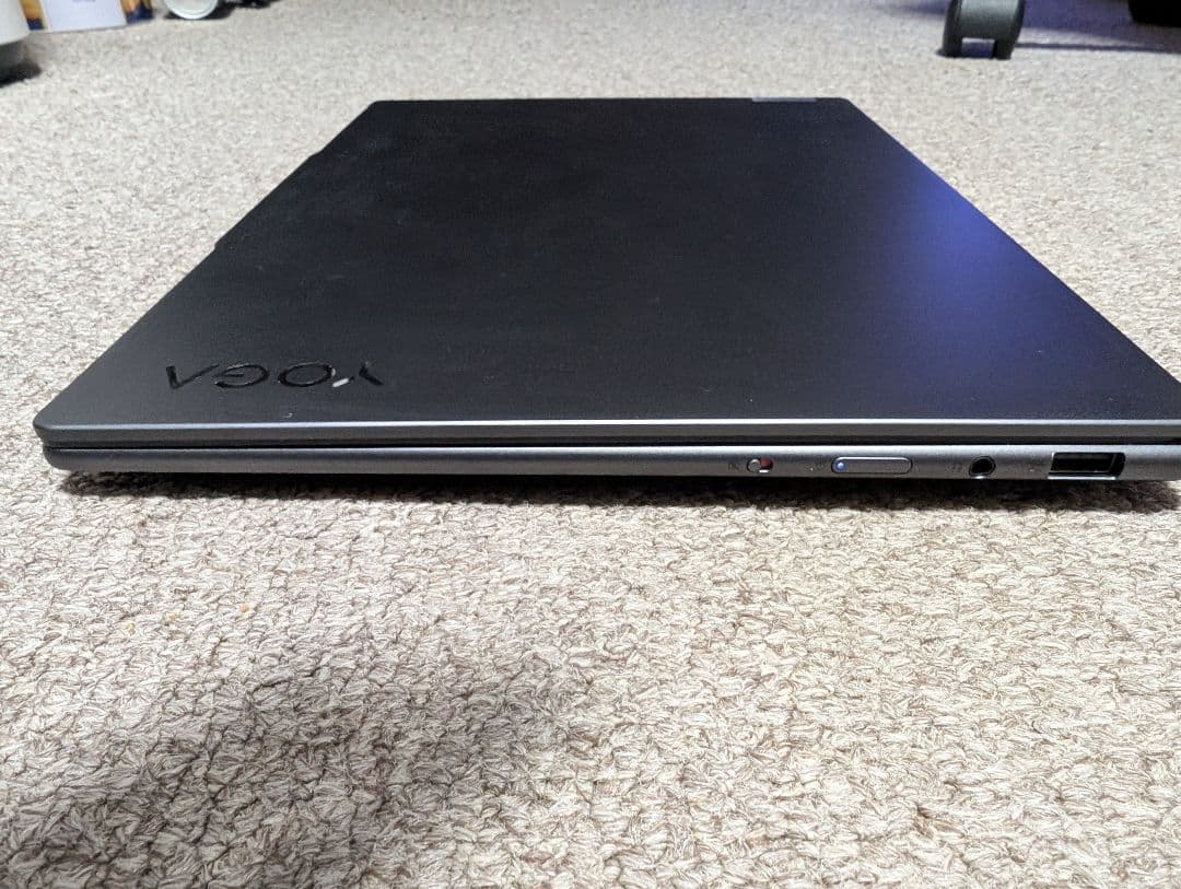 Lenovo Yoga Pro 7i Gen 8 14型 ノートPC 本体