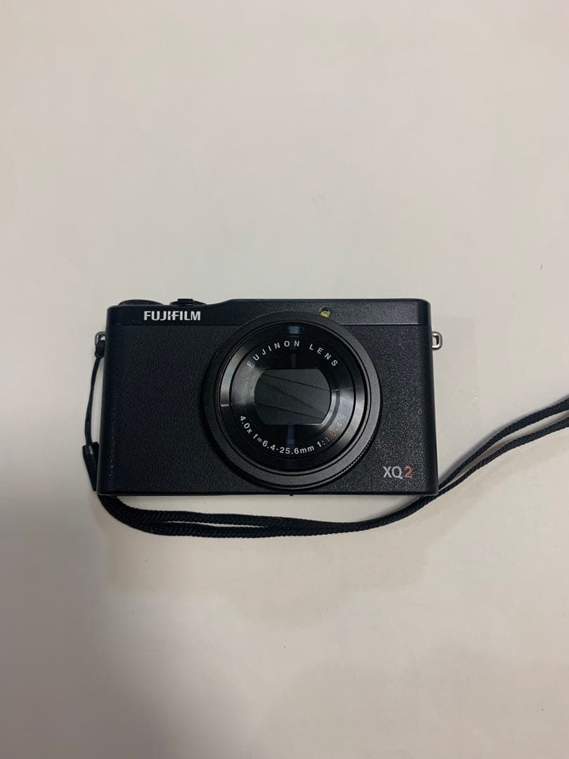 FUJIFILM 富士フィルム XQ2 コンパクトデジタルカメラ ブラック