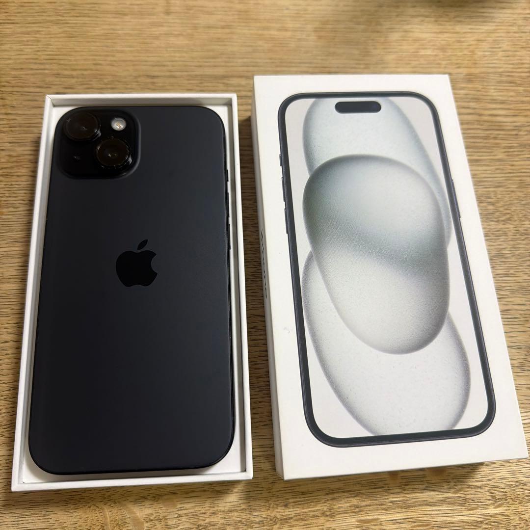 iPhone15 128GB ブラック　擦り傷ありSIMフリー