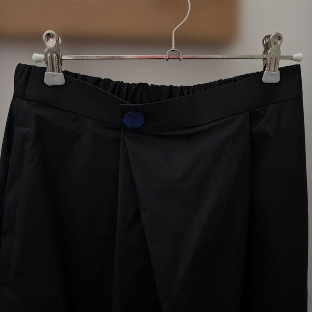 ナゴンスタンス 撥水 タックテーパードパンツ M ブラック