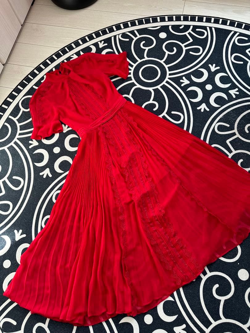 ayaself-portrait 赤 プリーツ 半袖ワンピース