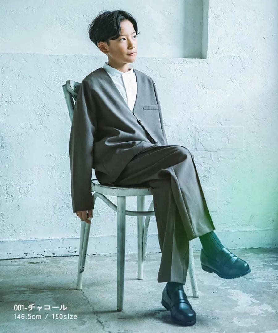 新品⭐︎デビロック⭐︎スーツセット⭐︎ジャケット、パンツ、ブラウスの3点セット150㎝