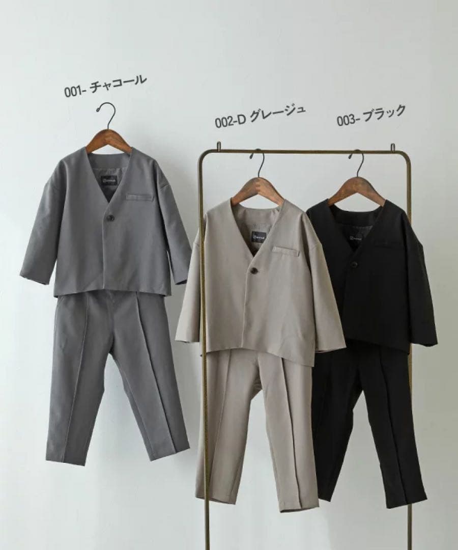 新品⭐︎デビロック⭐︎スーツセット⭐︎ジャケット、パンツ、ブラウスの3点セット150㎝