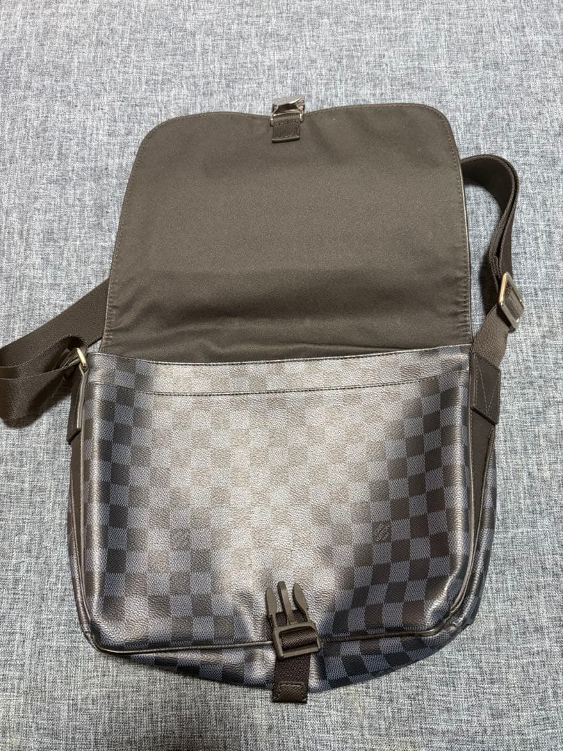 Louis Vuitton ダミエショルダーバッグ