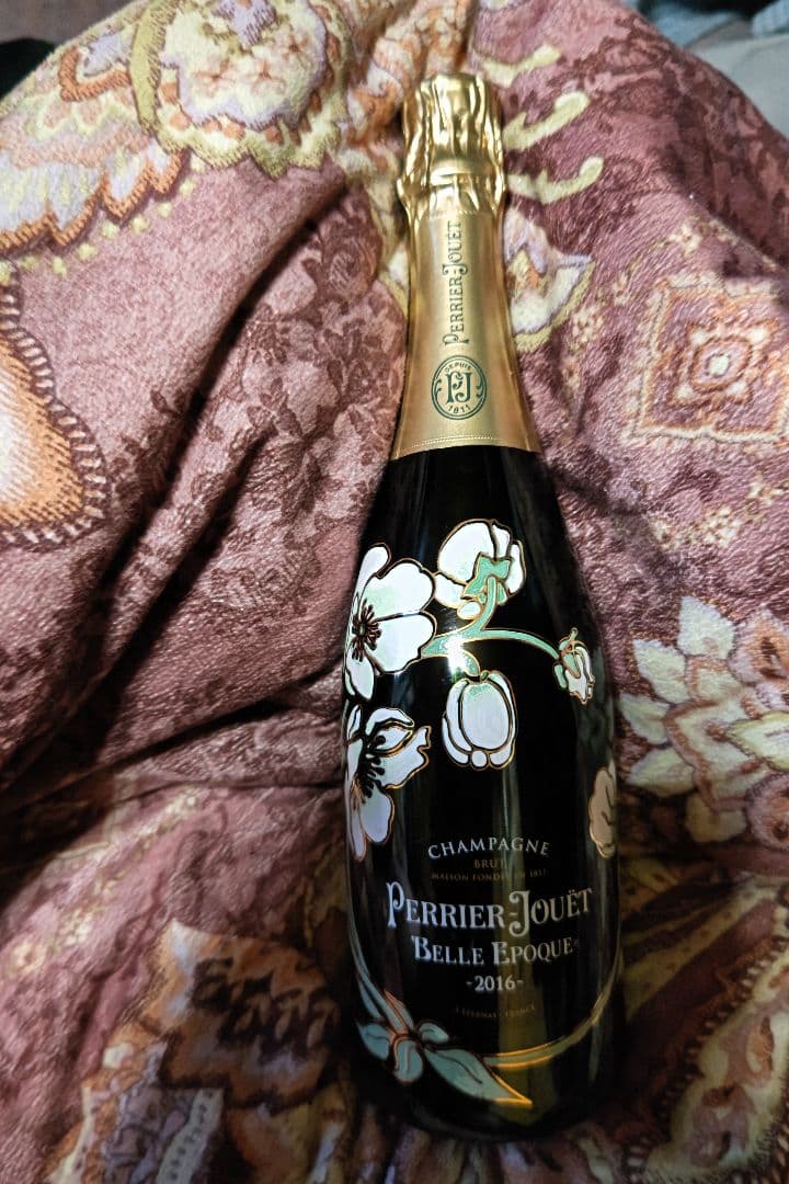 Perrier-Jouët Belle Epoque 2016 シャンパン