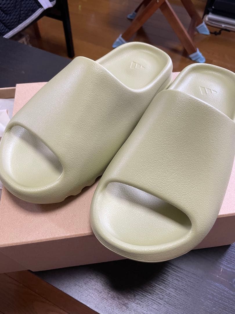 靴 adidas YEEZY SLIDE RESIN 26.5cm