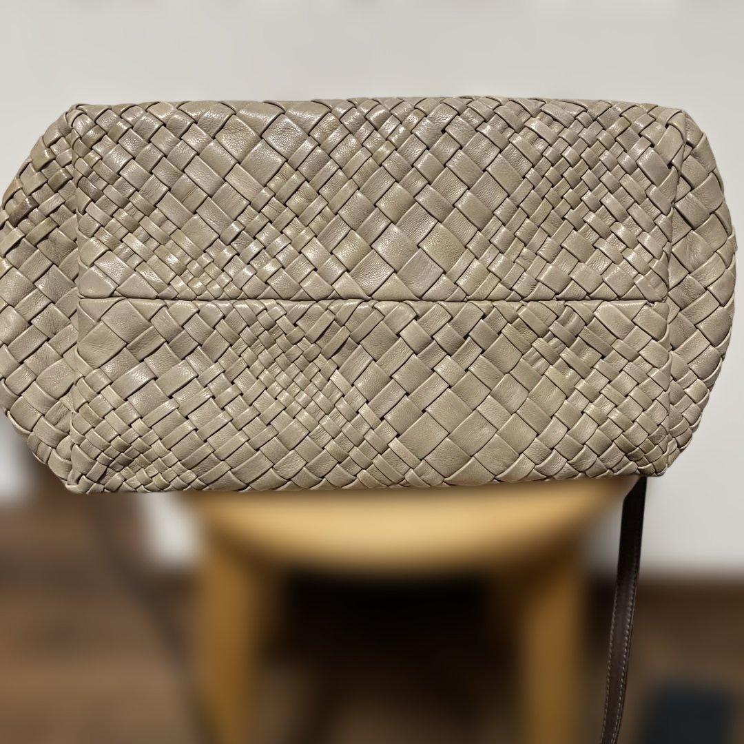 専用　ファルロニ　ハンドバッグ　編み込み　オールレザー　グレージュ　斜め掛け◎