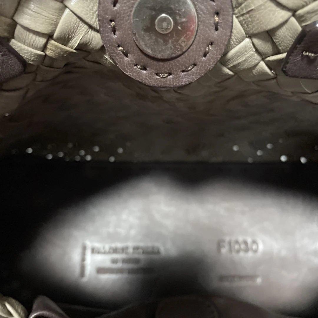 専用　ファルロニ　ハンドバッグ　編み込み　オールレザー　グレージュ　斜め掛け◎