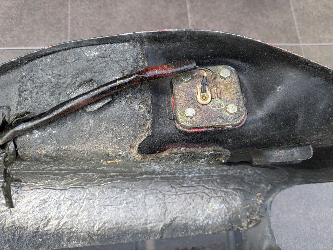 訳あり　zrx タンク