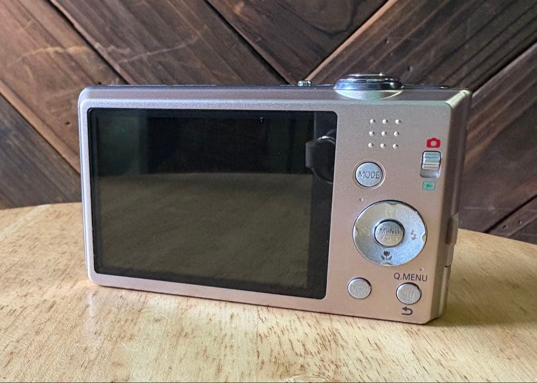 Panasonic Lumix FH5 コンパクトデジタルカメラ