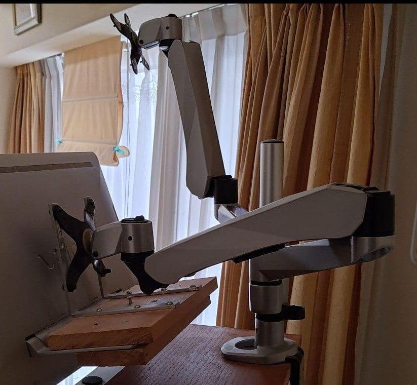 ♣⑦SANWA SUPPLY 水平垂直液晶モニターアーム CR-LA1007