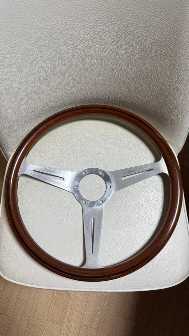 ナルディ　クラッシック　ウッド アルミ 3スポーク ステアリング