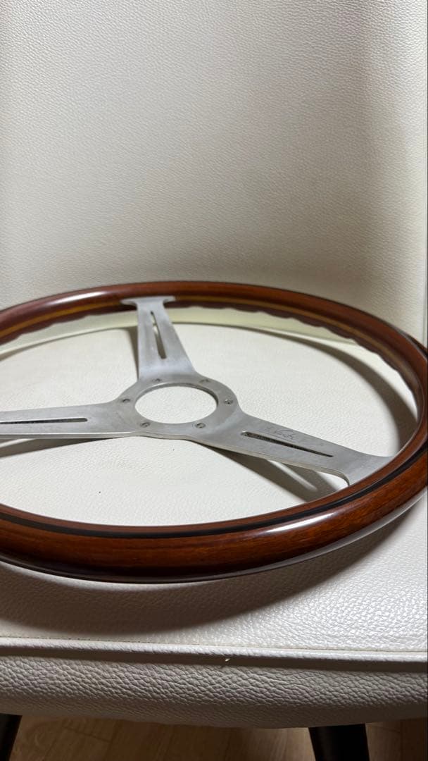 ナルディ　クラッシック　ウッド アルミ 3スポーク ステアリング