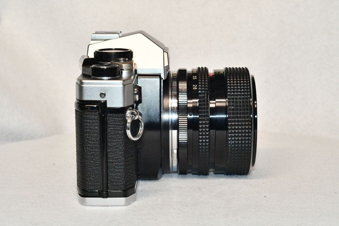 《動作品》OLYMPUS OM10+ZOOMレンズ a414