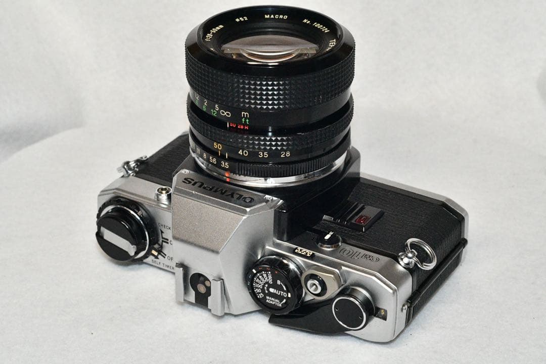 《動作品》OLYMPUS OM10+ZOOMレンズ a414