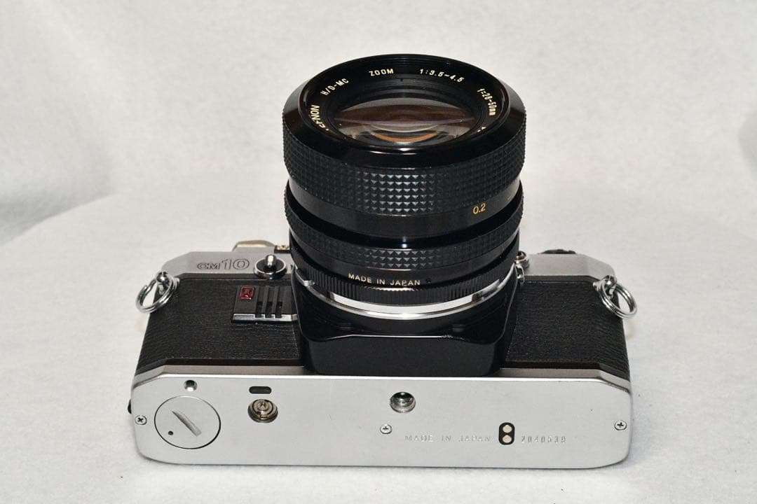 《動作品》OLYMPUS OM10+ZOOMレンズ a414