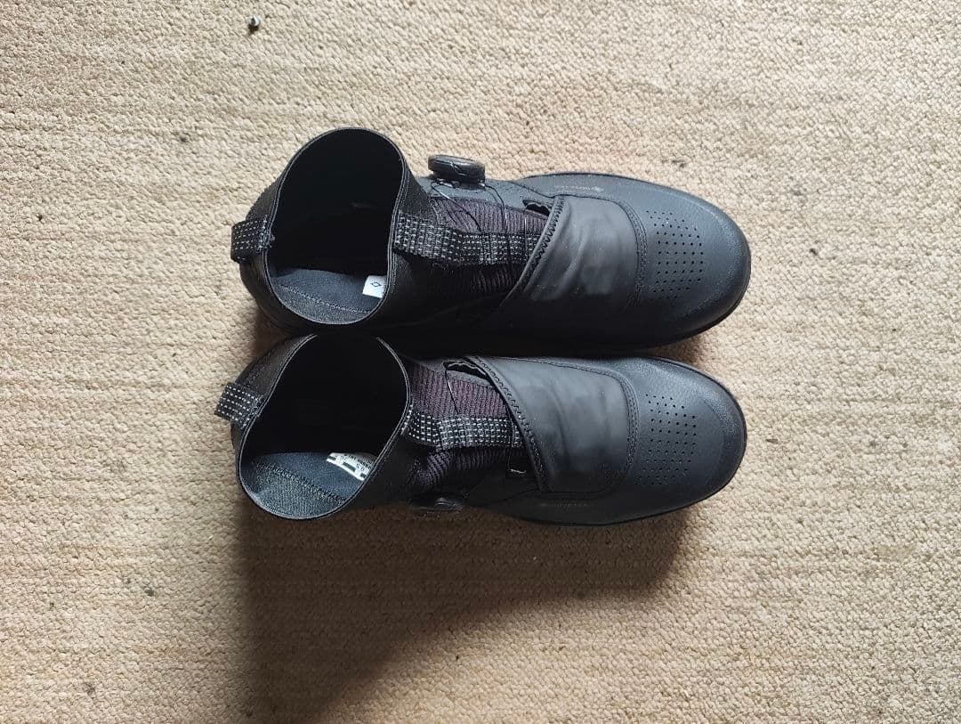 SH-GF800GTX フラットペダル サイズ42