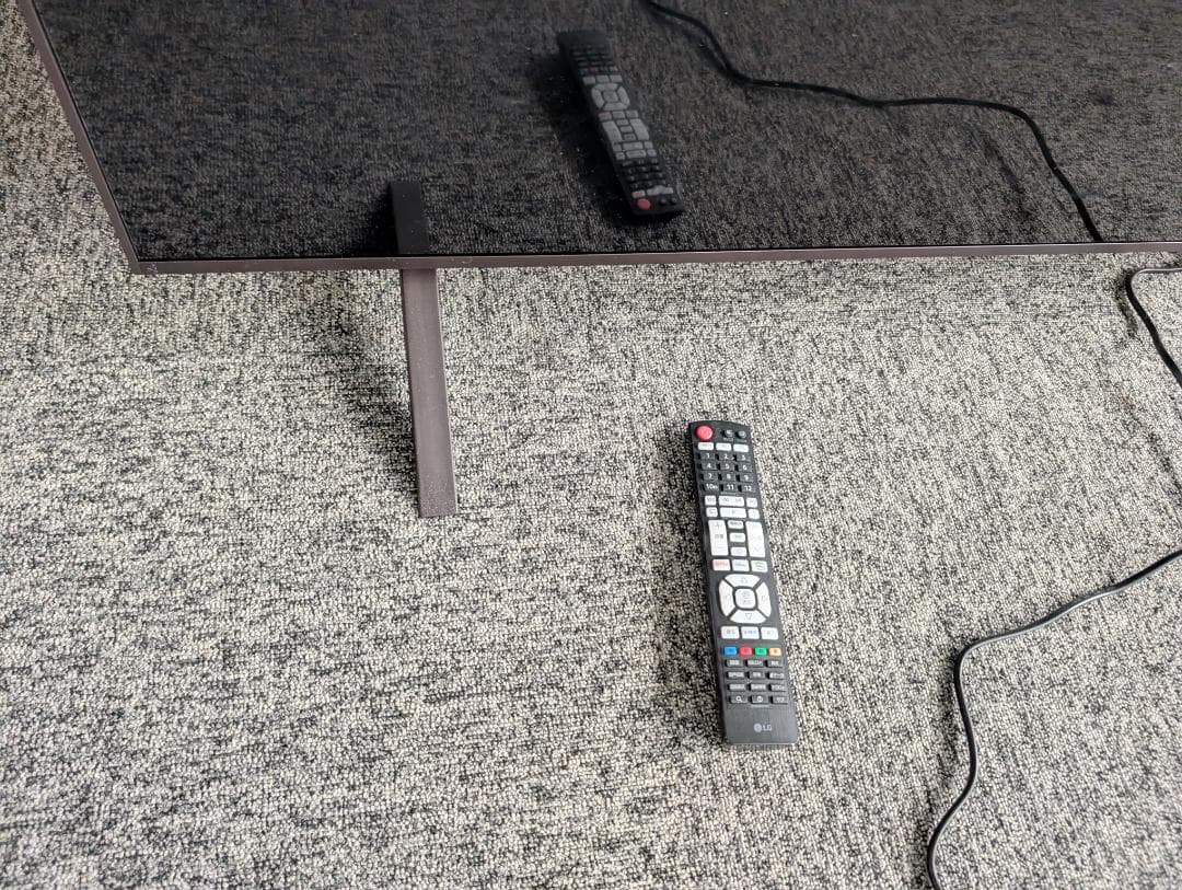 LG 75型 4K UHDスマートテレビ [ジャンク] 画面割れあり