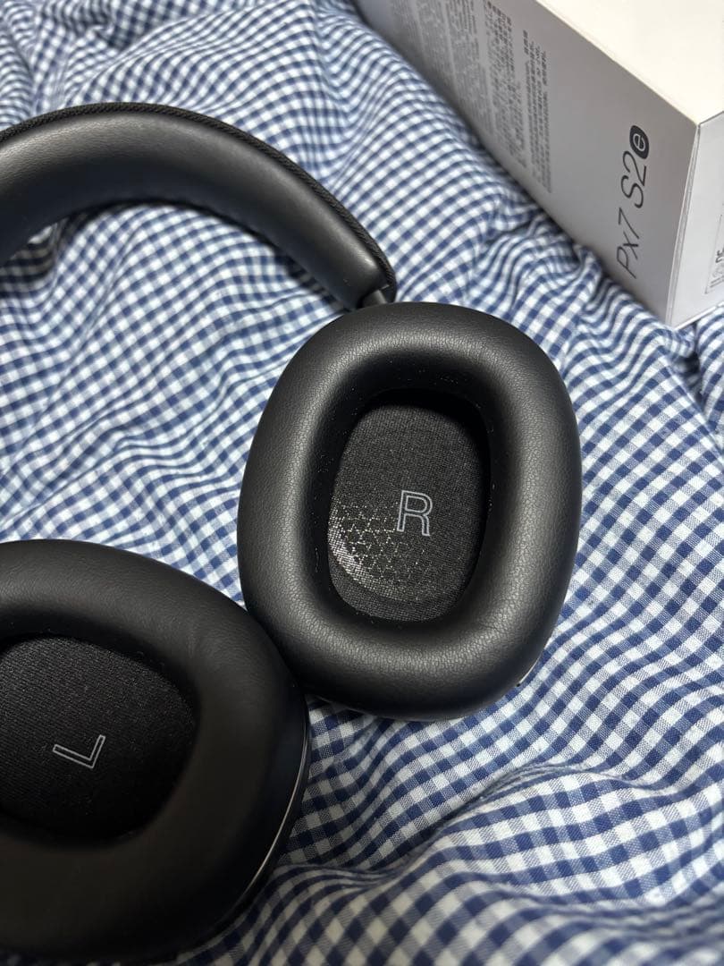 Bowers & Wilkins Px7 S2 ワイヤレスヘッドホン